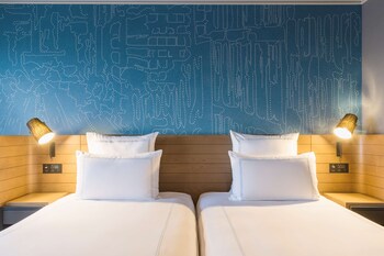 Swiss, Executive Twin Room, Executive Lounge Access