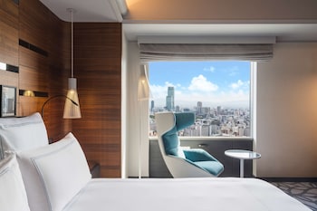 Prestige Suite King, Executive Lounge Access, High Floor