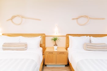 Room, 2 Queen Beds