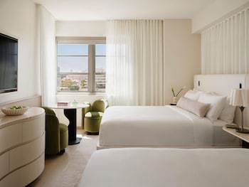 City View Accessible Double Double Room
