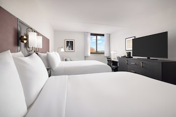 Room, 2 Queen Beds