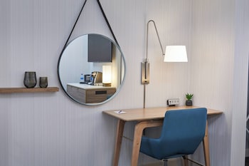 Room, 1 King Bed with Sofa bed (Mobility Accessible, Roll-in Shower)