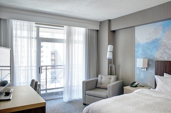 Room, 1 King Bed, Balcony