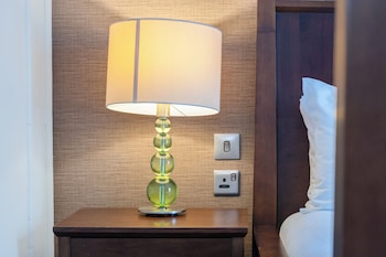 Classic Single Room