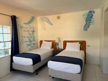 Signature Twin Room, City View