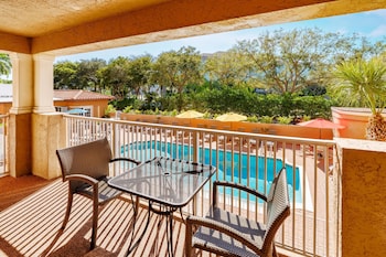 Room, 2 Double Beds, Balcony, Pool View