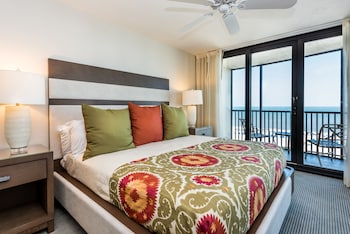 Two Bedroom Condo BEACHFRONT
