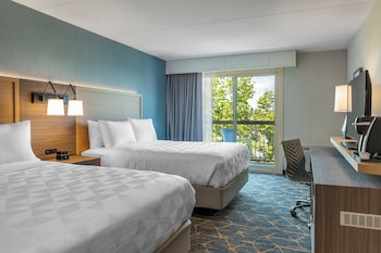 Standard Room, 2 Queen Beds, Balcony