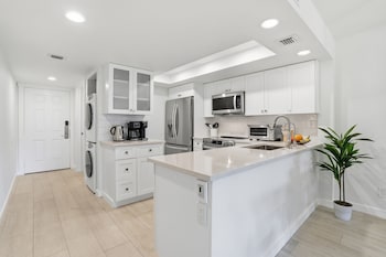 Superior Condo