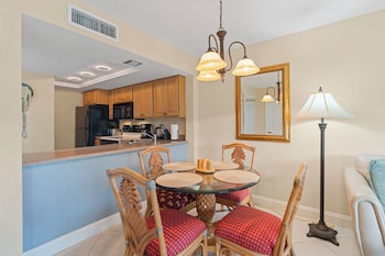 Standard Condo, 2 Bedrooms, Lanai