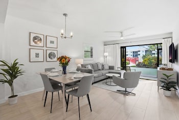 Superior Condo
