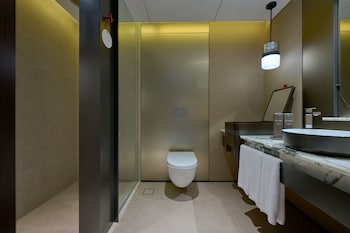 Premier Room, 2 Doubles, Balcony, City View