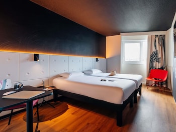 Standard Room, 2 Twin Beds