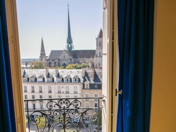 Suite, 1 King Bed