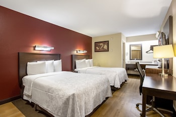 Deluxe Room, 2 Double Beds (Smoke Free)