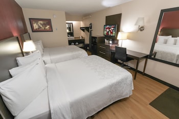Deluxe Room, 2 Double Beds (Smoke Free)