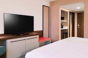 Room, 2 Queen Beds