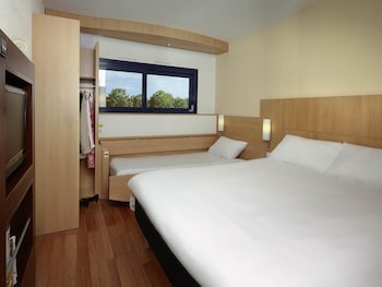 Standard Double Room, Multiple Beds