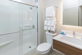 Standard Room, 2 Queen Beds