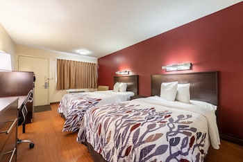 Deluxe Room, 2 Double Beds (Smoke Free)
