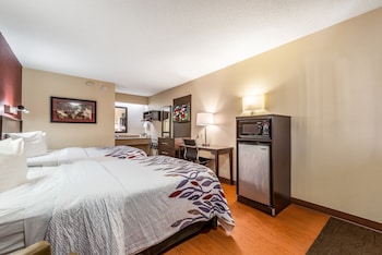 Deluxe Room, 2 Double Beds (Smoke Free)