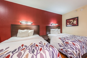Deluxe Room, 2 Double Beds (Smoke Free)