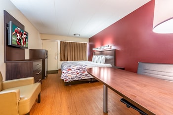 Superior Room, 1 King Bed (Smoke Free)