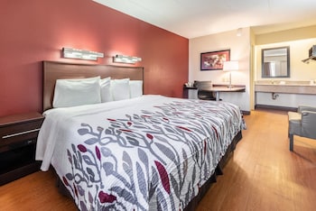 Superior Room, 1 King Bed (Smoke Free)