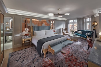 Suite (Belgravia)