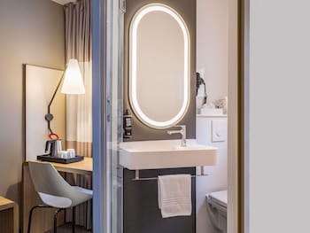 Standard Room, 1 Double Bed