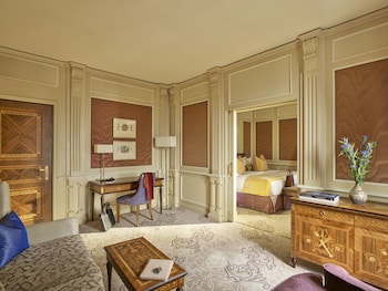 Suite (Ambassador)