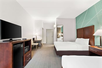 Standard Room, 2 Queen Beds, Non Smoking (Pet Friendly)