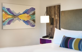 Standard Room, 2 Queen Beds, Accessible, Bathtub