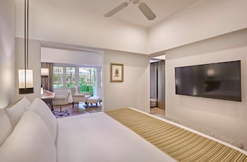 Poolside Suite - Max. 3 pax in total
