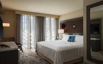 Presidential Suite, 1 Bedroom, Non Smoking (1 King Bed)