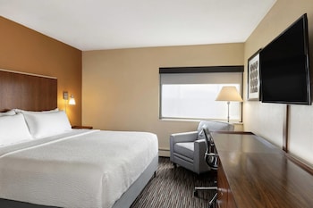 Standard Room, 1 King Bed, Non Smoking