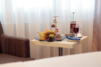 Deluxe King Room - Free SPA Access
