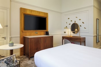 Premier Room, 1 Queen Bed