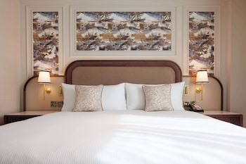 Superior Room, 1 King Bed