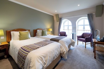 Classic Twin Room