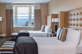 Standard Room, 2 Queen Beds, Accessible