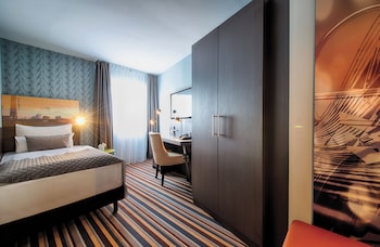 Economy Single Room