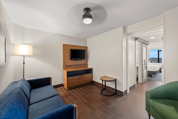 Suite, 1 Bedroom, Oceanfront (NonSmoking  )