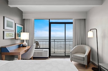Room, 2 Queen Beds, Oceanfront (NonSmoking  )