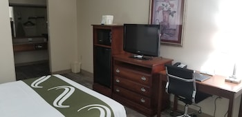 Room, 1 Queen Bed, Accessible, Non Smoking