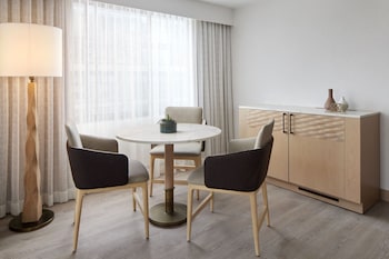 Premier Suite, 1 King Bed