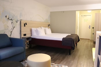 Superior Room (Four)