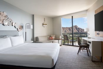 1 Bedroom Suite, Ocean view, 1 King, Sofa bed, Kealohilani Twr, Corner room, Balcony