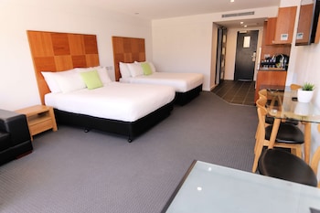 Superior Room, 2 Queen Beds, Kitchenette, Ground Floor