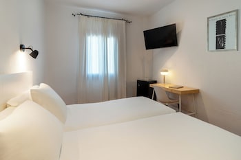 Classic Double or Twin Room